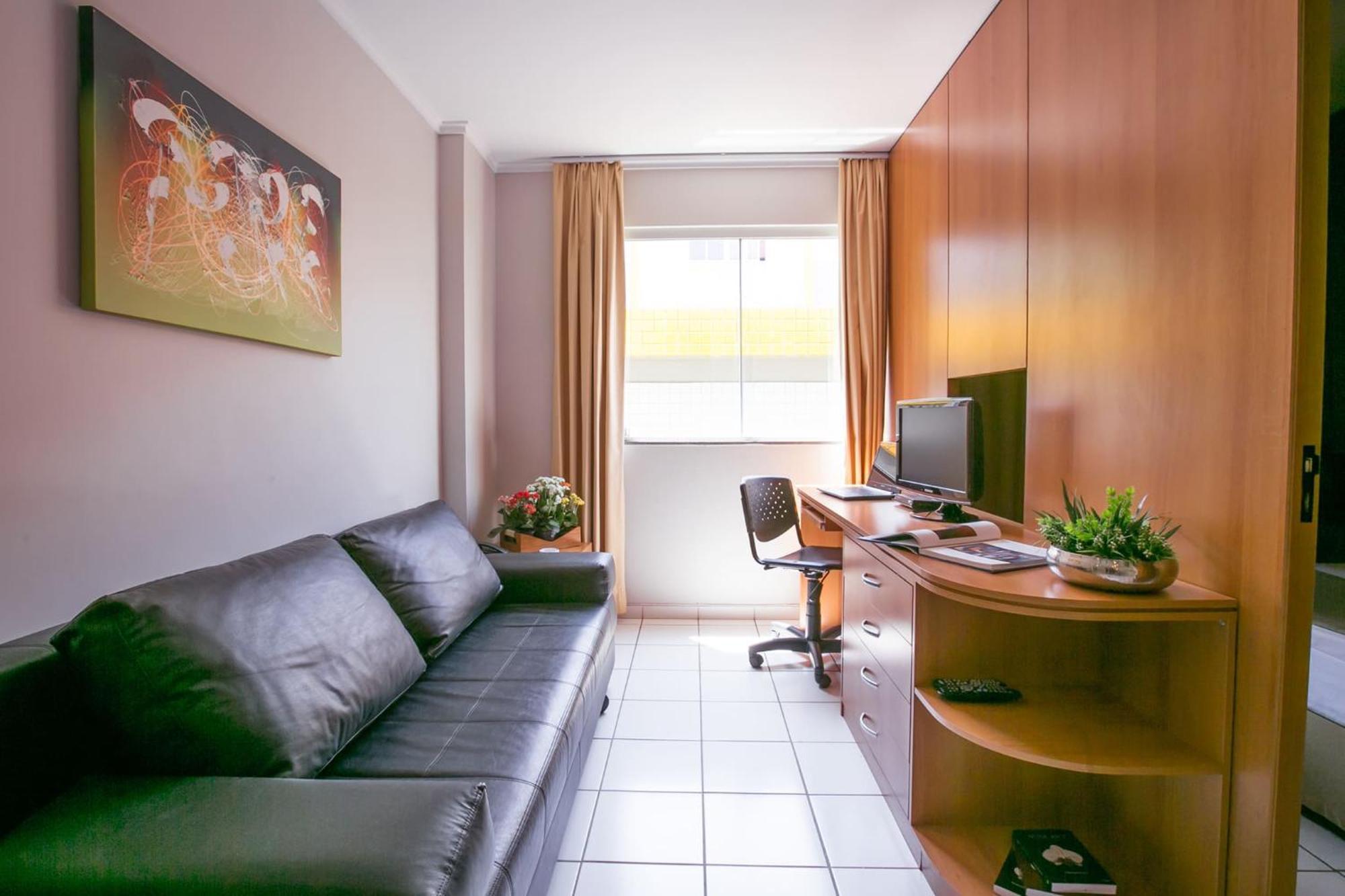 Multiparque Hplus Long Stay Guara  Rum bild